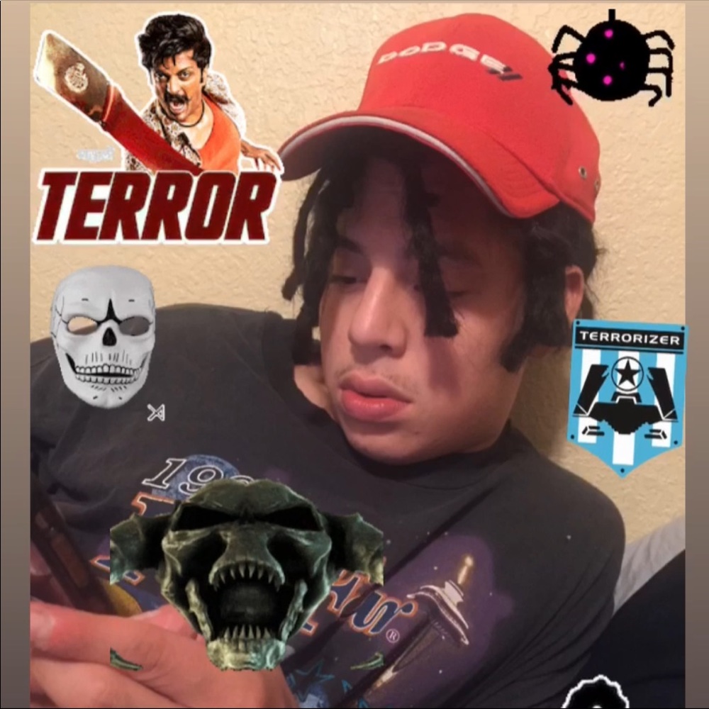 Meet your Posher, Emada